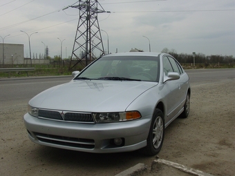 2001 Mitsubishi Galant