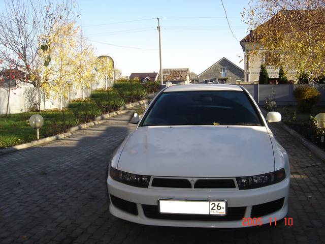 2001 Mitsubishi Galant