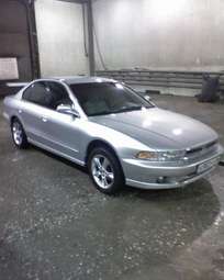 Mitsubishi Galant