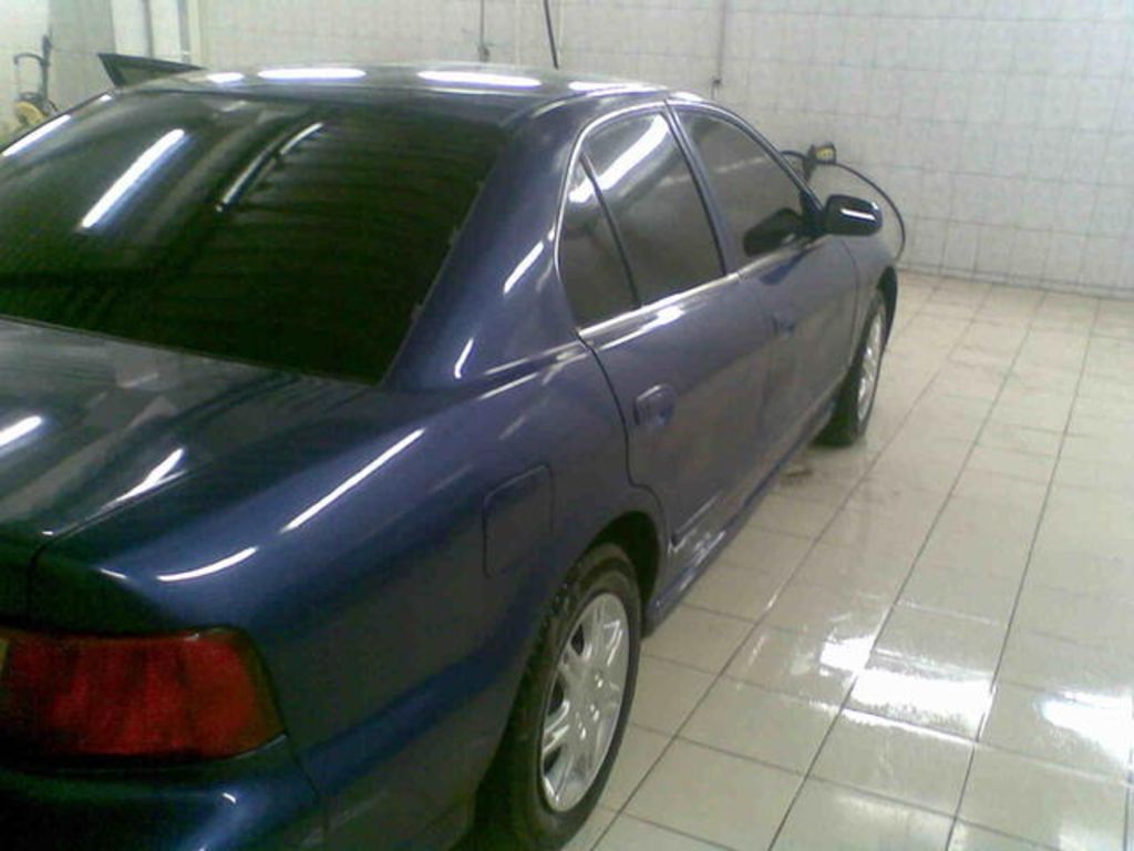 2001 Mitsubishi Galant