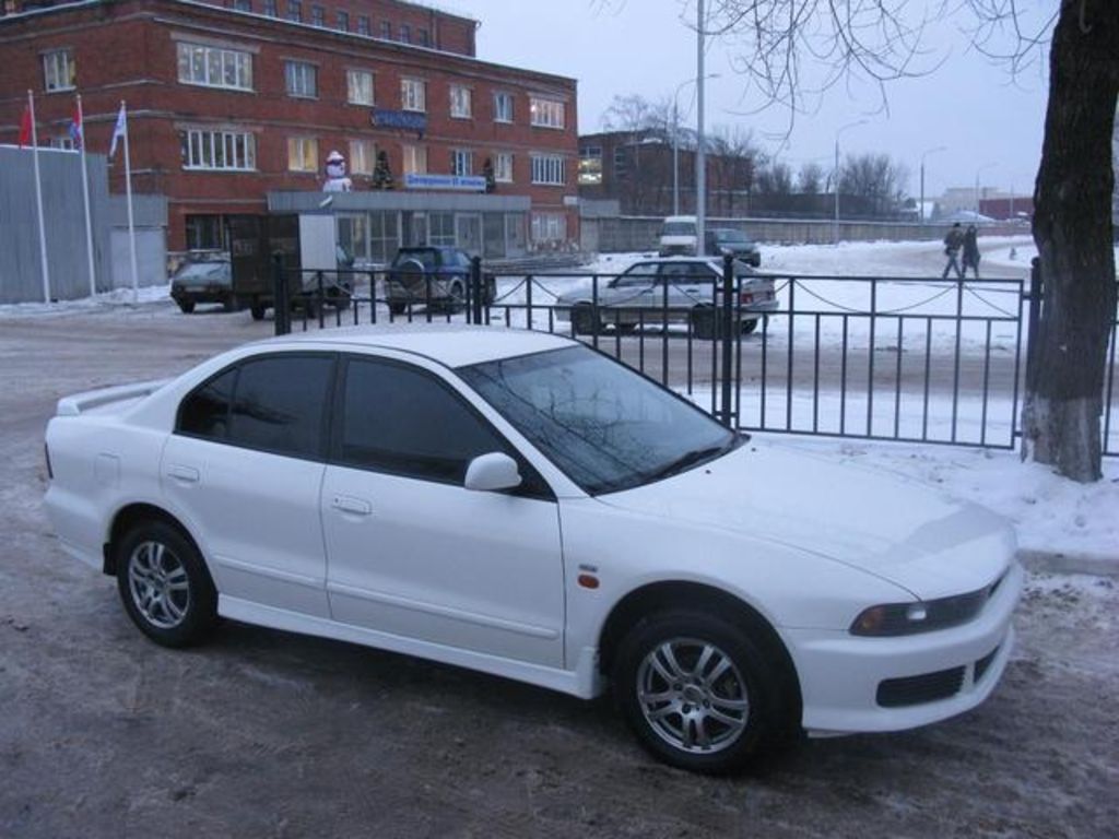 2001 Mitsubishi Galant