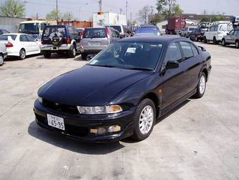 2001 Mitsubishi Galant Photos