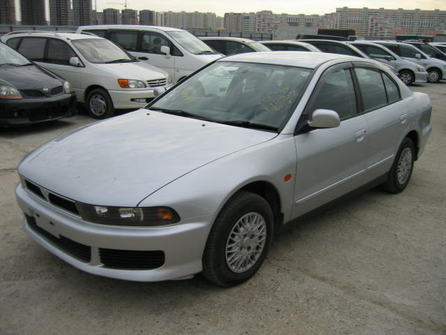 2001 Mitsubishi Galant Pictures