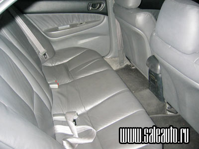 2001 Mitsubishi Galant Pictures