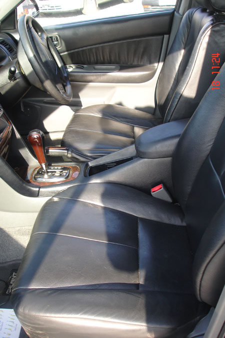 2001 Mitsubishi Galant Photos