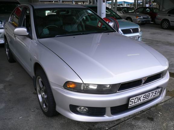 2001 Mitsubishi Galant Pictures