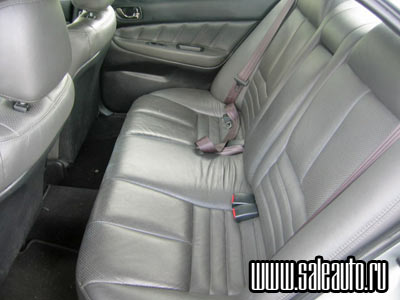 2001 Mitsubishi Galant Pics