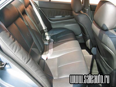 2001 Mitsubishi Galant Pics