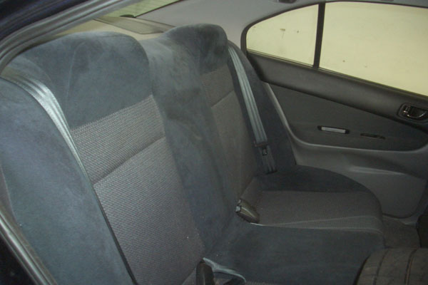 2001 Mitsubishi Galant Images