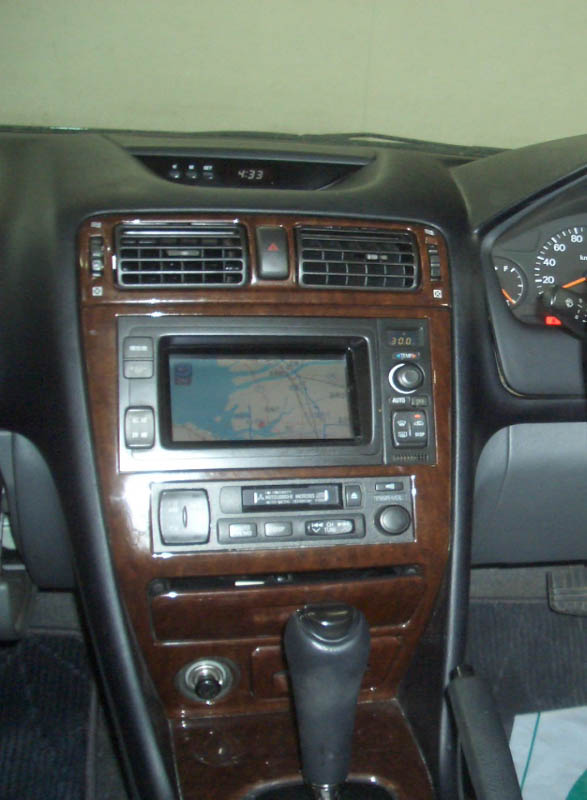 2001 Mitsubishi Galant Pics