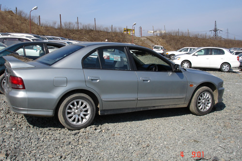 2001 Mitsubishi Galant Pictures