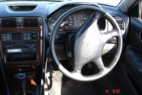 2001 Mitsubishi Galant Pictures