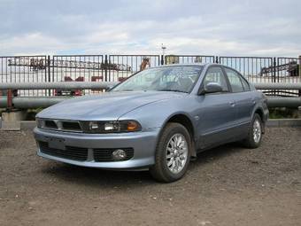 2001 Mitsubishi Galant Photos