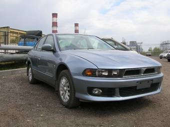 2001 Mitsubishi Galant Photos