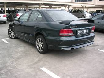 2001 Mitsubishi Galant Photos