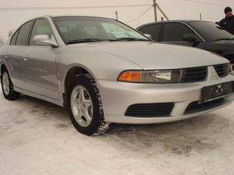 2001 Mitsubishi Galant Pics