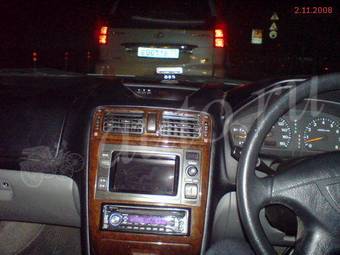 2001 Mitsubishi Galant Pics