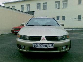 2001 Mitsubishi Galant Pictures