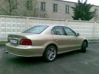 2001 Mitsubishi Galant Photos