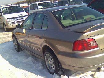2001 Mitsubishi Galant Photos