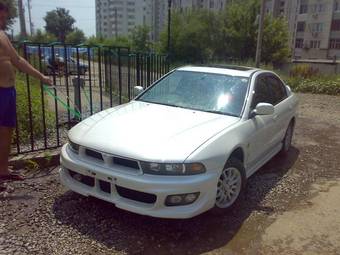 2001 Mitsubishi Galant