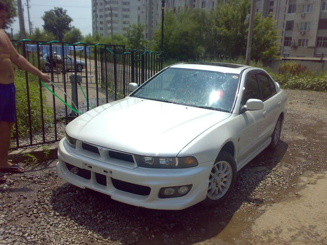 2001 Mitsubishi Galant