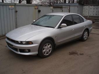 2001 Mitsubishi Galant Pics