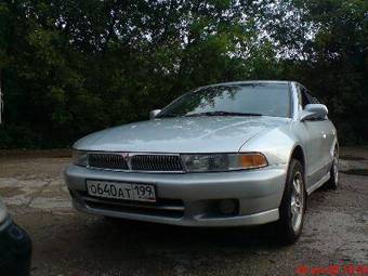 2001 Mitsubishi Galant Pictures