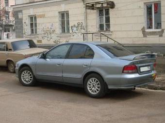 2001 Mitsubishi Galant Photos