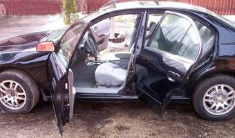 2001 Mitsubishi Galant Pictures