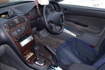2001 Mitsubishi Galant Pictures