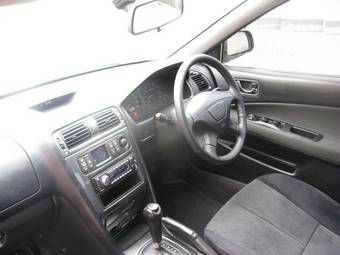 2001 Mitsubishi Galant Pictures