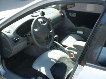 2001 Mitsubishi Galant Pictures