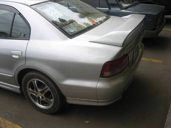 2001 Mitsubishi Galant Photos