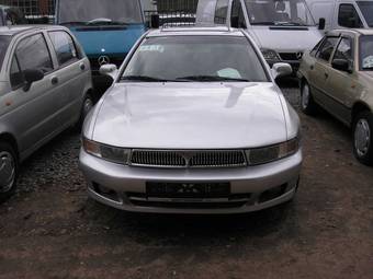 2001 Mitsubishi Galant Pics