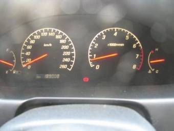 2001 Mitsubishi Galant Photos