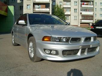 2001 Mitsubishi Galant Photos