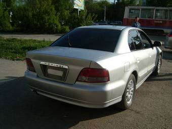 2001 Mitsubishi Galant Photos