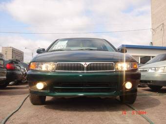 2001 Mitsubishi Galant Images