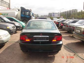 2001 Mitsubishi Galant Pictures