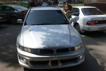 2001 Mitsubishi Galant Photos
