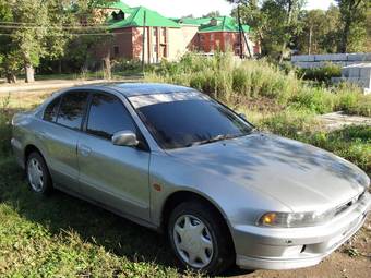 2001 Mitsubishi Galant Pictures