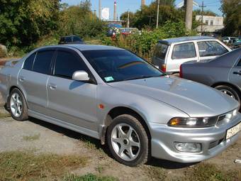 2001 Mitsubishi Galant