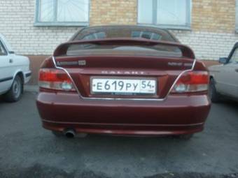 2001 Mitsubishi Galant Pics