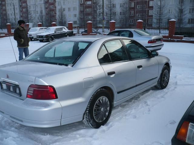 2002 Mitsubishi Galant