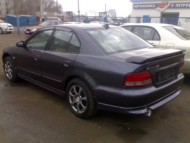 2002 Mitsubishi Galant