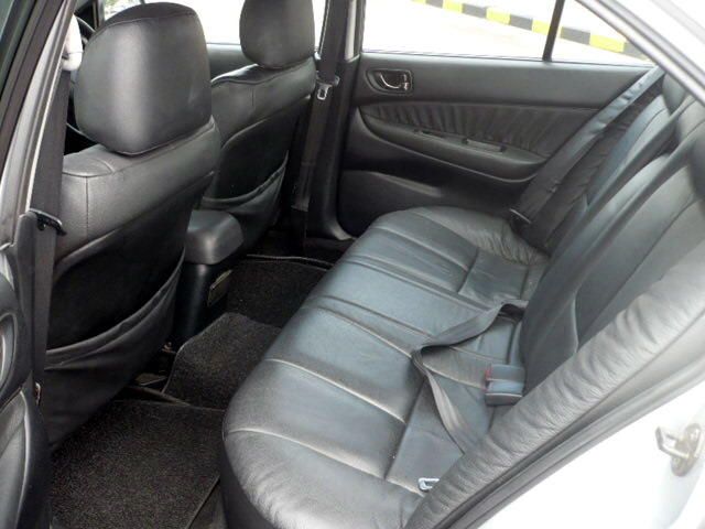 2002 Mitsubishi Galant