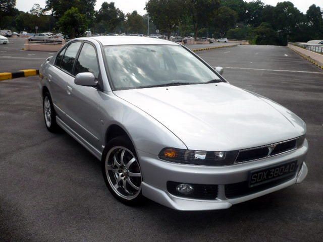 2002 Mitsubishi Galant