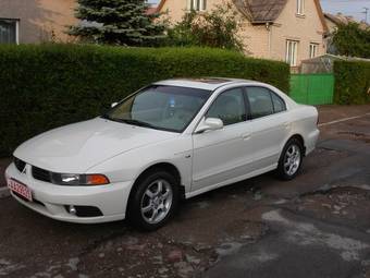 2002 Mitsubishi Galant