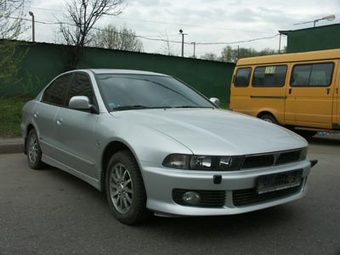 2002 Mitsubishi Galant Photos